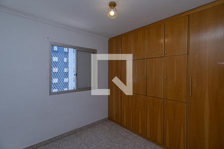 Quarto 1 de apartamento à venda com 2 quartos, 60m² em Jardim Patente Novo, São Paulo