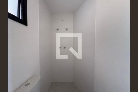Banheiro de apartamento à venda com 2 quartos, 40m² em Jardim Cristiane, Santo André