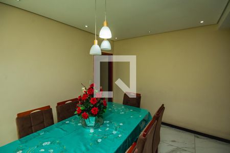 Sala de Jantar de casa à venda com 3 quartos, 180m² em Copacabana, Belo Horizonte