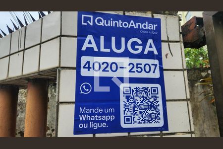Placa  de apartamento para alugar com 3 quartos, 55m² em Chame-chame, Salvador