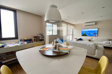 Sala 1 de apartamento para alugar com 5 quartos, 280m² em Botafogo, Rio de Janeiro