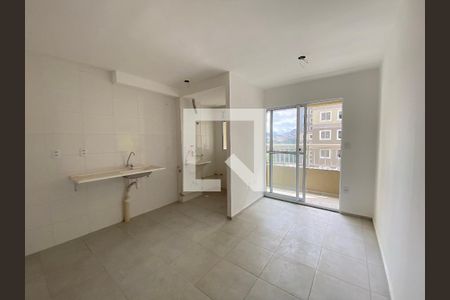 Sala de apartamento à venda com 2 quartos, 45m² em Del Castilho, Rio de Janeiro