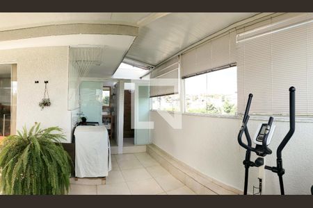 Área de Serviço de apartamento à venda com 3 quartos, 110m² em São Gonçalo, Contagem