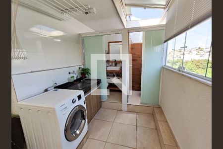 Área de Serviço de apartamento à venda com 3 quartos, 110m² em São Gonçalo, Contagem