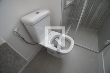 Banheiro de kitnet/studio à venda com 1 quarto, 48m² em Centro, Campinas