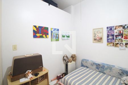 Quarto 2 de casa para alugar com 3 quartos, 150m² em Jardim Santo Antoninho, São Paulo