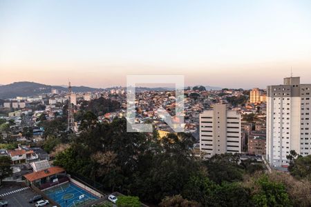 Sala de apartamento à venda com 2 quartos, 60m² em Portal dos Gramados, Guarulhos