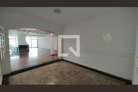 Casa à venda com 4 quartos, 350m² em Interlagos, São Paulo