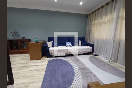 Casa à venda com 3 quartos, 174m² em Vila Ema, São Paulo