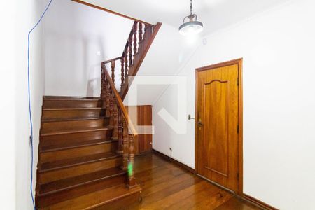 Hall de entrada de casa à venda com 3 quartos, 300m² em Vila Carolina, São Paulo