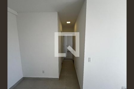 Corredor de apartamento à venda com 2 quartos, 54m² em Vila Pita, São Paulo