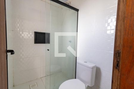 Banheiro de kitnet/studio para alugar com 1 quarto, 23m² em Hípica, Porto Alegre