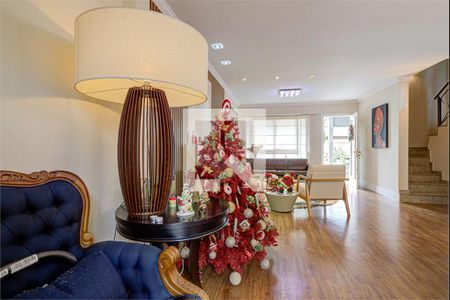 Casa à venda com 4 quartos, 291m² em Vila Nova Caledonia, São Paulo