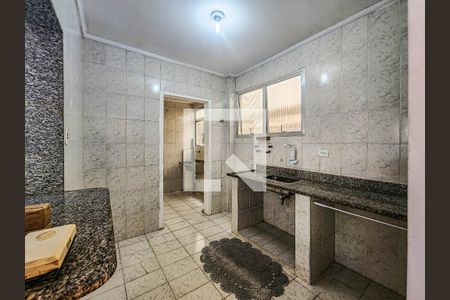 Cozinha de apartamento para alugar com 1 quarto, 92m² em Aparecida, Santos