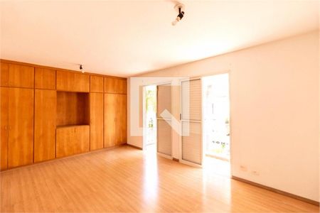 Casa à venda com 4 quartos, 360m² em Santo Amaro, São Paulo