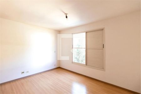 Casa à venda com 4 quartos, 360m² em Santo Amaro, São Paulo