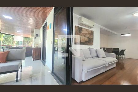 Apartamento à venda com 4 quartos, 220m² em Barra da Tijuca, Rio de Janeiro