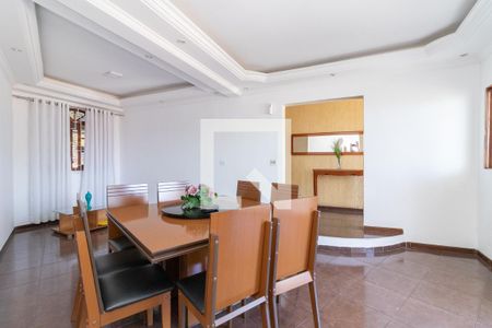 Sala de Jantar de casa à venda com 3 quartos, 195m² em Engenheiro Goulart, São Paulo