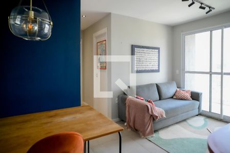 Sala de apartamento à venda com 2 quartos, 55m² em Vila Dom Pedro I, São Paulo
