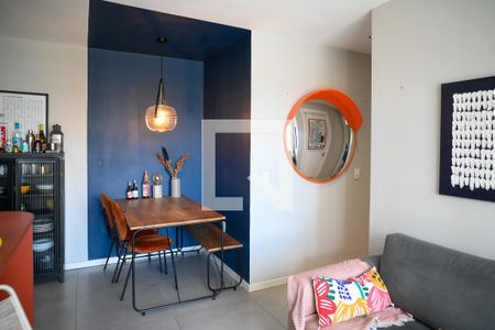 Sala de apartamento à venda com 2 quartos, 55m² em Vila Dom Pedro I, São Paulo