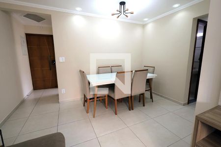 Sala de apartamento para alugar com 3 quartos, 70m² em Vila Valparaíso, Santo André