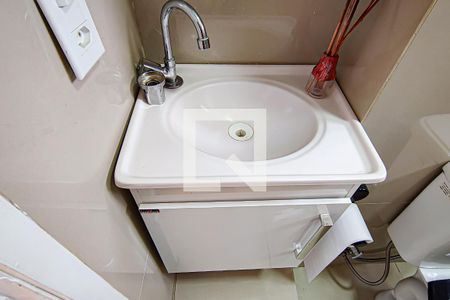 Banheiro de apartamento à venda com 1 quarto, 60m² em Jacarepaguá, Rio de Janeiro