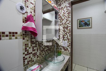 Lavabo de casa à venda com 4 quartos, 316m² em Jardim Vila Formosa, São Paulo