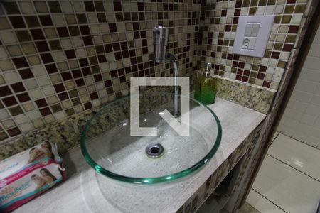 Lavabo de casa à venda com 4 quartos, 316m² em Jardim Vila Formosa, São Paulo