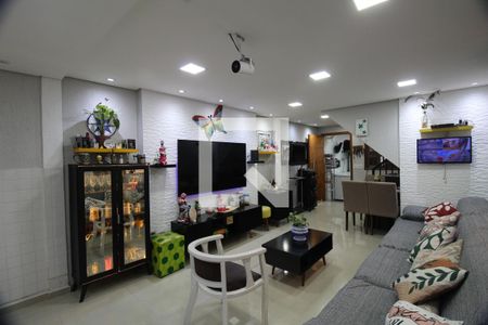 Sala de casa à venda com 4 quartos, 316m² em Jardim Vila Formosa, São Paulo