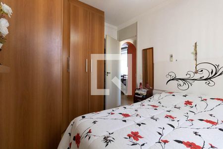 Quarto 1 de apartamento à venda com 2 quartos, 52m² em Vila Vermelha, São Paulo