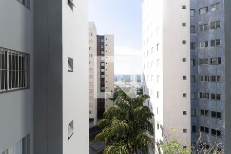 Vista da Sala de apartamento à venda com 2 quartos, 52m² em Vila Vermelha, São Paulo