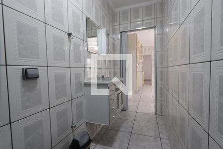 Banheiro Social de casa para alugar com 2 quartos, 125m² em Jardim Sonia Maria, São Paulo