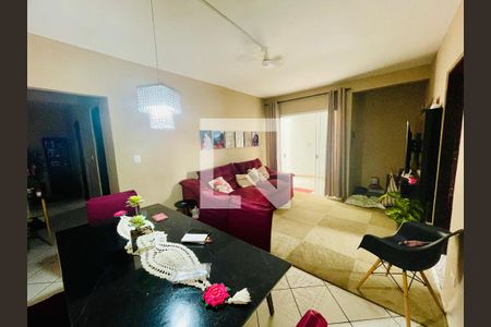 Sala de casa à venda com 3 quartos, 200m² em Parque Continental Ii, Guarulhos