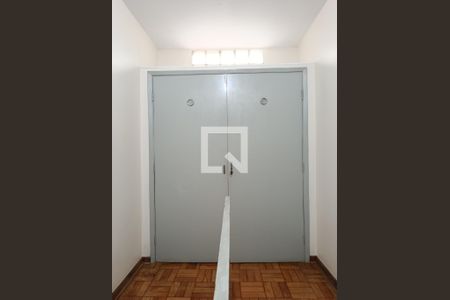 Armário hall superior de casa à venda com 3 quartos, 146m² em Sumarezinho, São Paulo