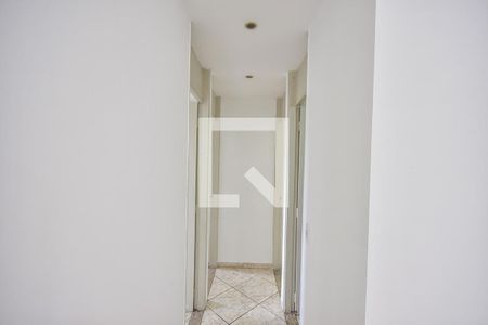 Corredor de apartamento para alugar com 3 quartos, 55m² em Raposo Tavares, São Paulo