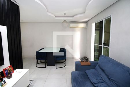Sala de apartamento à venda com 3 quartos, 70m² em Irajá, Rio de Janeiro