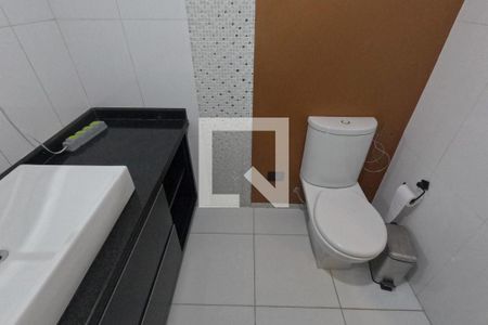 Lavabo de apartamento para alugar com 3 quartos, 144m² em Gonzaga, Santos