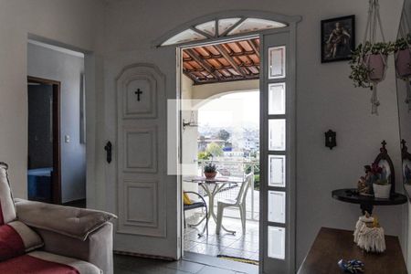 Sala de casa à venda com 3 quartos, 379m² em Nova Gameleira, Belo Horizonte