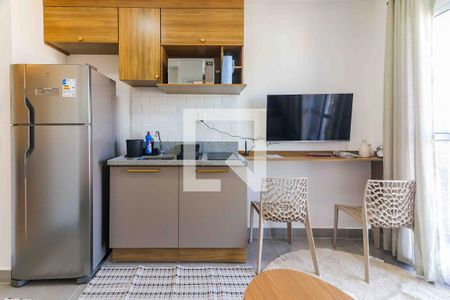 Sala/Cozinha de apartamento para alugar com 1 quarto, 28m² em Vila Butantã, São Paulo