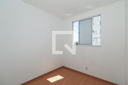 Quarto 2 de apartamento para alugar com 2 quartos, 40m² em Humaitá, Porto Alegre