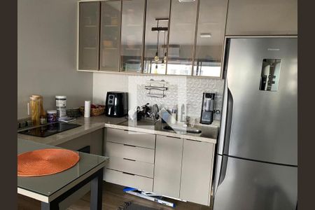 Cozinha de apartamento para alugar com 1 quarto, 37m² em Vila Mariana, São Paulo