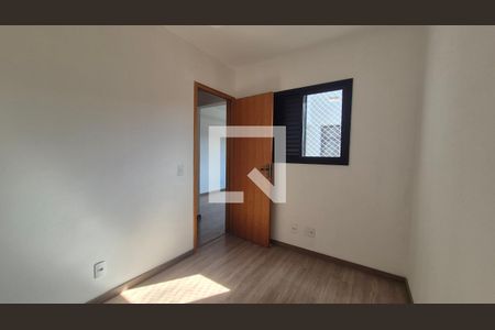 Quarto de apartamento à venda com 2 quartos, 98m² em Parque Oratório, Santo André
