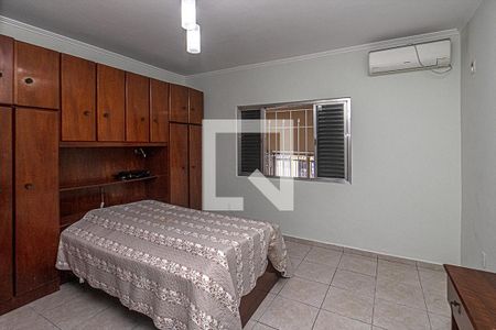 Quarto 1 de casa à venda com 4 quartos, 280m² em Vila Liviero, São Paulo