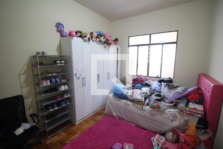 Quarto 1 de casa à venda com 2 quartos, 360m² em Jardim Bandeirantes, Contagem