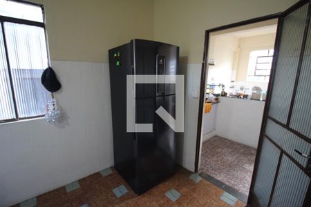Copa de casa à venda com 2 quartos, 360m² em Jardim Bandeirantes, Contagem