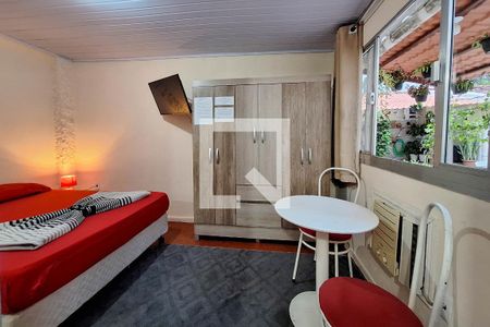 Studio de casa para alugar com 1 quarto, 25m² em Piratininga, Niterói