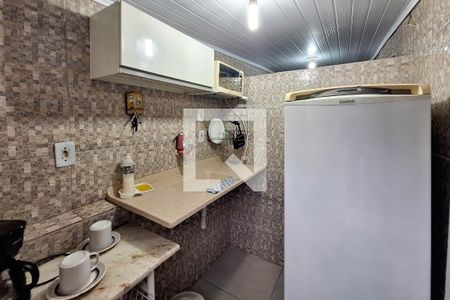 Cozinha de casa para alugar com 1 quarto, 25m² em Piratininga, Niterói