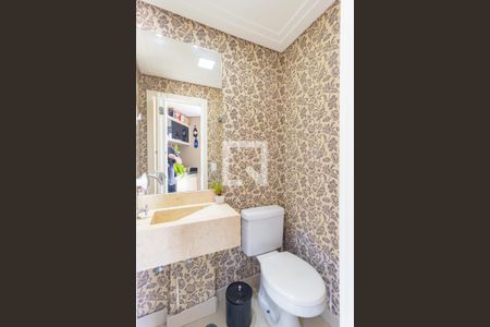 Lavabo de apartamento para alugar com 3 quartos, 108m² em Vila Bertioga, São Paulo