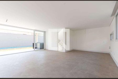 Casa à venda com 4 quartos, 418m² em Santo Amaro, São Paulo