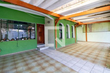 Garagem de casa à venda com 3 quartos, 250m² em Jardim Maria Helena, Guarulhos